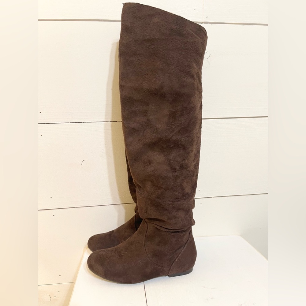 Nature Breeze Vickie Women's Brown Thigh High Flat Heel Boots 6M